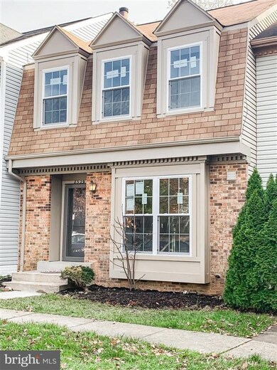 8529 Bauer Dr, Springfield, VA 22152 - photo 4