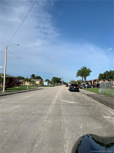 22055 SW 114th Ave, Goulds, FL 33170 - photo 6