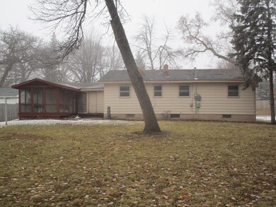 617 W Birch Ave, Fergus Falls, MN 56537 - photo 2