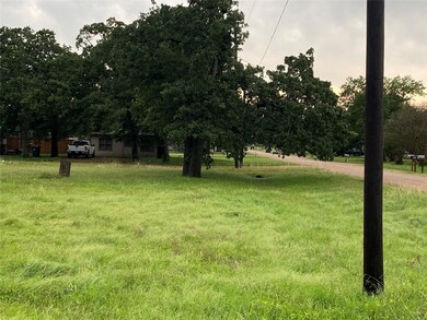 406 Fordtrant, Ellinger, TX 78938 - photo 3