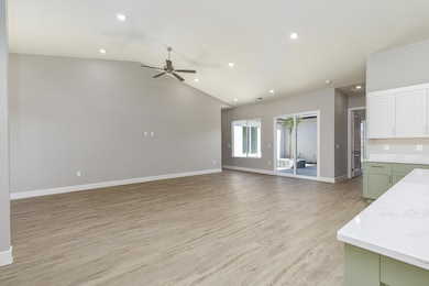 648 N 2740 W, Hurricane, UT 84737 - photo 5