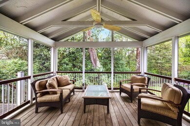 8711 Brierly Ct, Chevy Chase, MD 20815 - photo 5