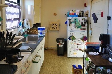 19 Pleasant St unit 11, Cambridge, MA 02139 - photo 3