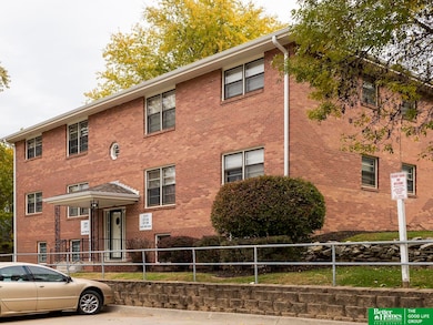 3215 S 108th St, Omaha, NE 68144 - photo 2