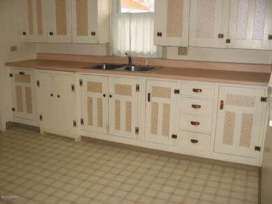 Lots Of  Kitchen Storage