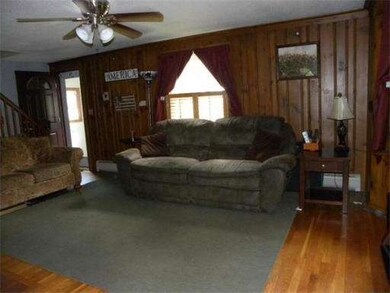 717 Charlton St, Southbridge, MA 01550 - photo 6