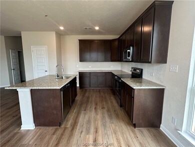 4786 Holm Oak Rd, College Station, TX 77845 - photo 5