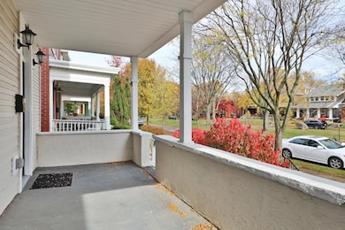 693 Wilson Ave, Columbus, OH 43205 - photo 4