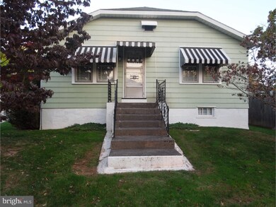 401 Grandview Ave, Perkasie, PA 18944 - photo 3