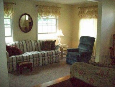 32 Leahey Ave, South Hadley, MA 01075 - photo 4