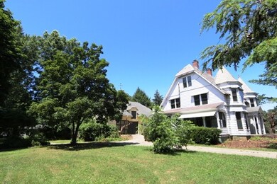 140 Oak St, Springfield, MA 01109 - photo 3