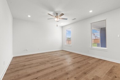 705 Salamander St, San Marcos, TX 78666 - photo 6