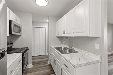 2616 Harriet Ave unit 111, Minneapolis, MN 55408 - photo 7