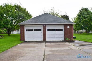 607 W Main St, Woodville, OH 43469 - photo 7