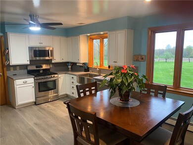 Kitchen / Dinette