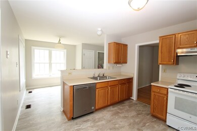 11824 Park Forest Way, Glen Allen, VA 23059 - photo 5