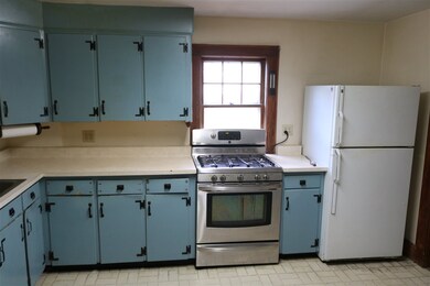 40 Chellis St, White River Junction, VT 05001 - photo 5