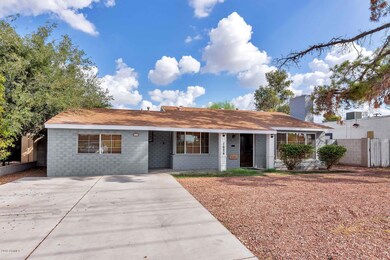 1624 W Thomas Rd-large-002-024-Front Ext