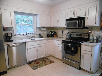 204 Ogden Dr, Gastonia, NC 28056 - photo 3