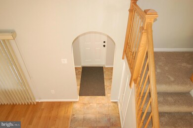 11704 Flints Grove Ln, North Potomac, MD 20878 - photo 5