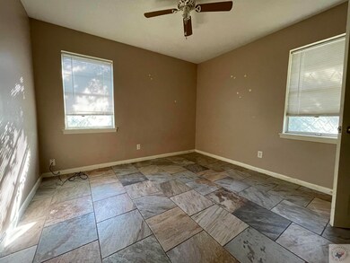 135 Akins Rd, Texarkana, TX 75501 - photo 4