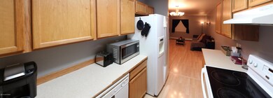 Kitchen Area Photo 2