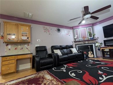 815 Earlham Dr, Suwanee, GA 30024 - photo 5