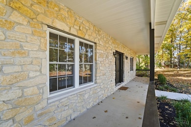 673 Brandy Way, Cincinnati, OH 45244 - photo 5