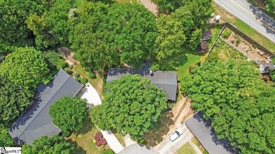 402 Rosebud Ct, Greer, SC 29650 - photo 6