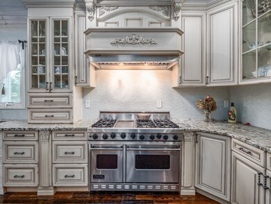 51 Varnum Rd, Dracut, MA 01826 - photo 5