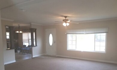 LIVING ROOM TO KITCHEN