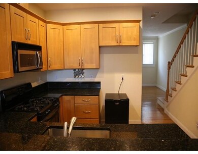 894 Main St unit 4, Wakefield, MA 01880 - photo 5