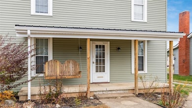 126 W 3rd St, Frazeysburg, OH 43822 - photo 6