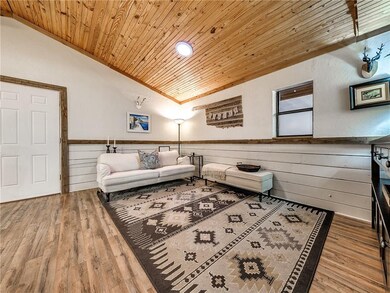 12301 Skyridge Dr, Edmond, OK 73025 - photo 5