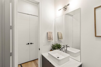 830 Aurora St, Houston, TX 77009 - photo 4