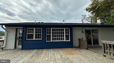 320 University Blvd E, Silver Spring, MD 20901 - photo 2