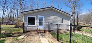 109 Mcallister Rd, Statesville, NC 28625 - photo 4