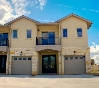 301, 302 & 304 Tesla Cir, Austin, TX 78681 - photo 3