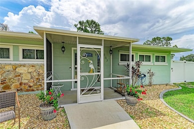 557 Reading St NW, Port Charlotte, FL 33952 - photo 4