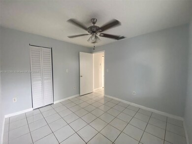 2471 SW 10th St unit 3, Miami, FL 33135 - photo 7