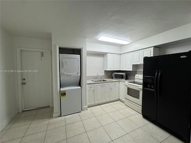 334 E 2nd St unit 334, Hialeah, FL 33010 - photo 3