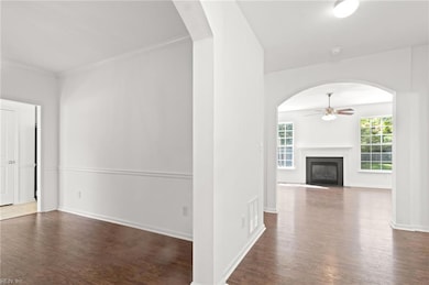 217 Bridge Landing Ct, Virginia Beach, VA 23454 - photo 4