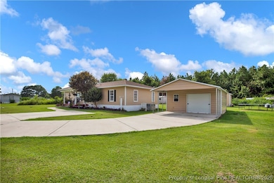 152 Singletary Rd, Lumberton, NC 28358 - photo 3