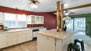 Breakfast bar