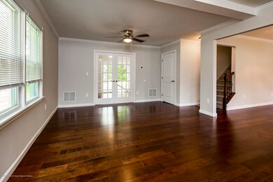 07_Living Room