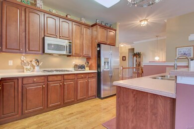 6832 Jewel Ln, Macungie, PA 18062 - photo 7