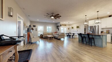 314 Hilltop Dr, Shelbyville, TN 37160 - photo 7