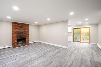 10 Howe St, Rochester, NH 03867 - photo 7