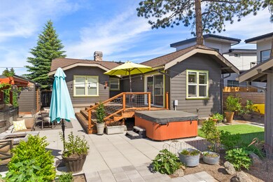 631 NW Columbia St, Bend, OR 97701 - photo 4