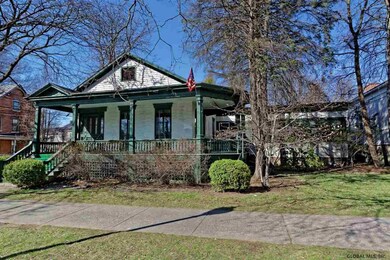 5 Franklin Square, Saratoga Springs, NY 12866 - photo 2